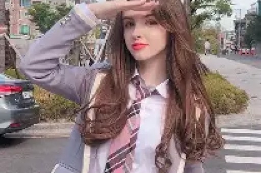 网红黄一鸣人设崩塌：抢闺蜜男友、骗财、不顾女儿高烧真相震惊全网