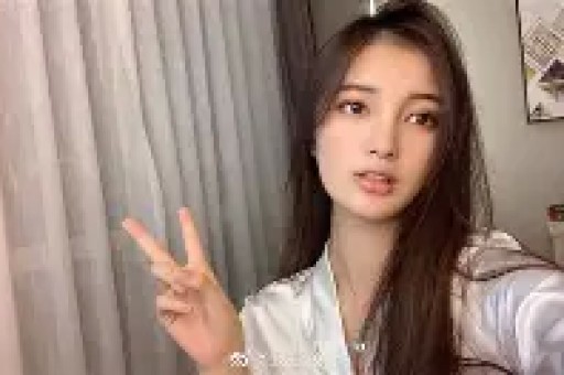 多位明星的最新八卦：潘玮柏、梁朝伟、孟美岐等人的私生活趣事揭秘！